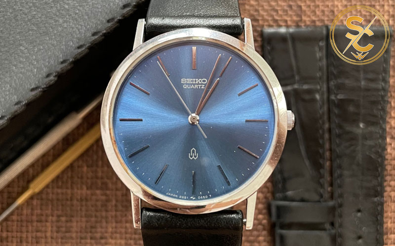 máy quartz và automatic