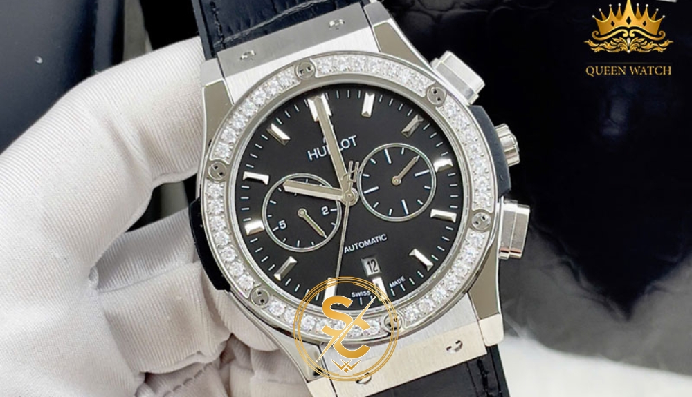 Đồng hồ Hublot bấm giờ mặt số đen vành đính đá